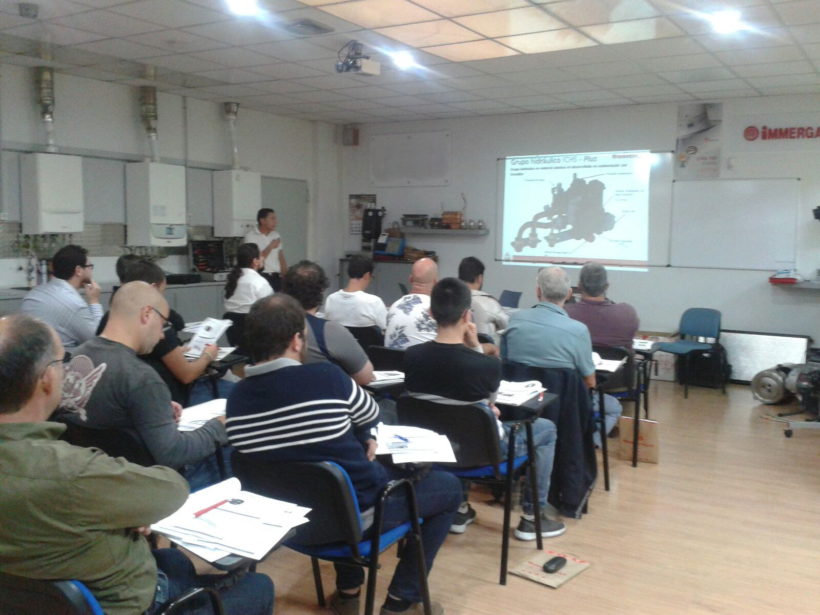 FORMACIÓN TÉCNICA Temporada 2017-18-3 FORMACIÓN TÉCNICA Temporada 2017-18