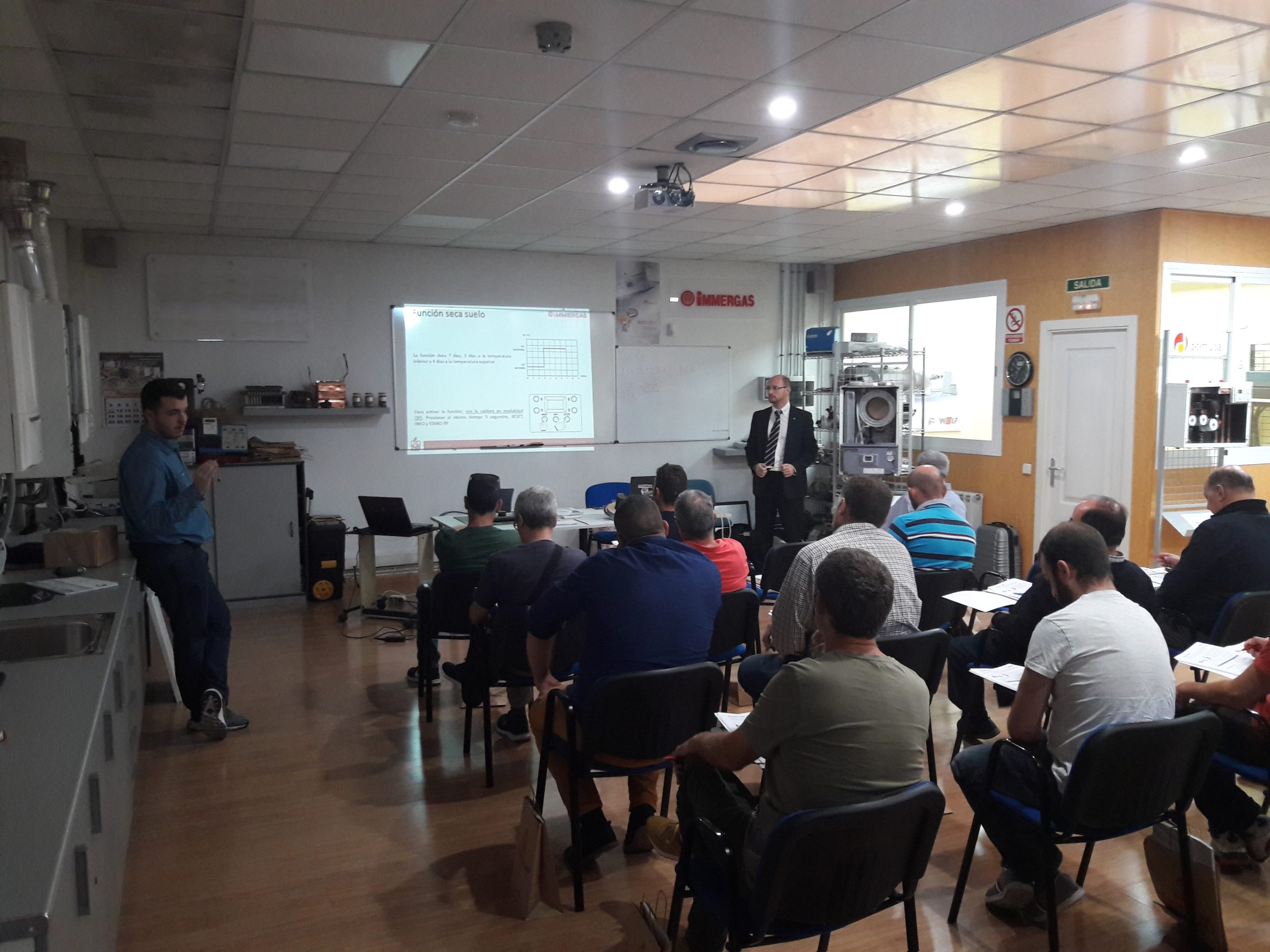 FORMACIÓN TÉCNICA Temporada 2017-18-4 FORMACIÓN TÉCNICA Temporada 2017-18