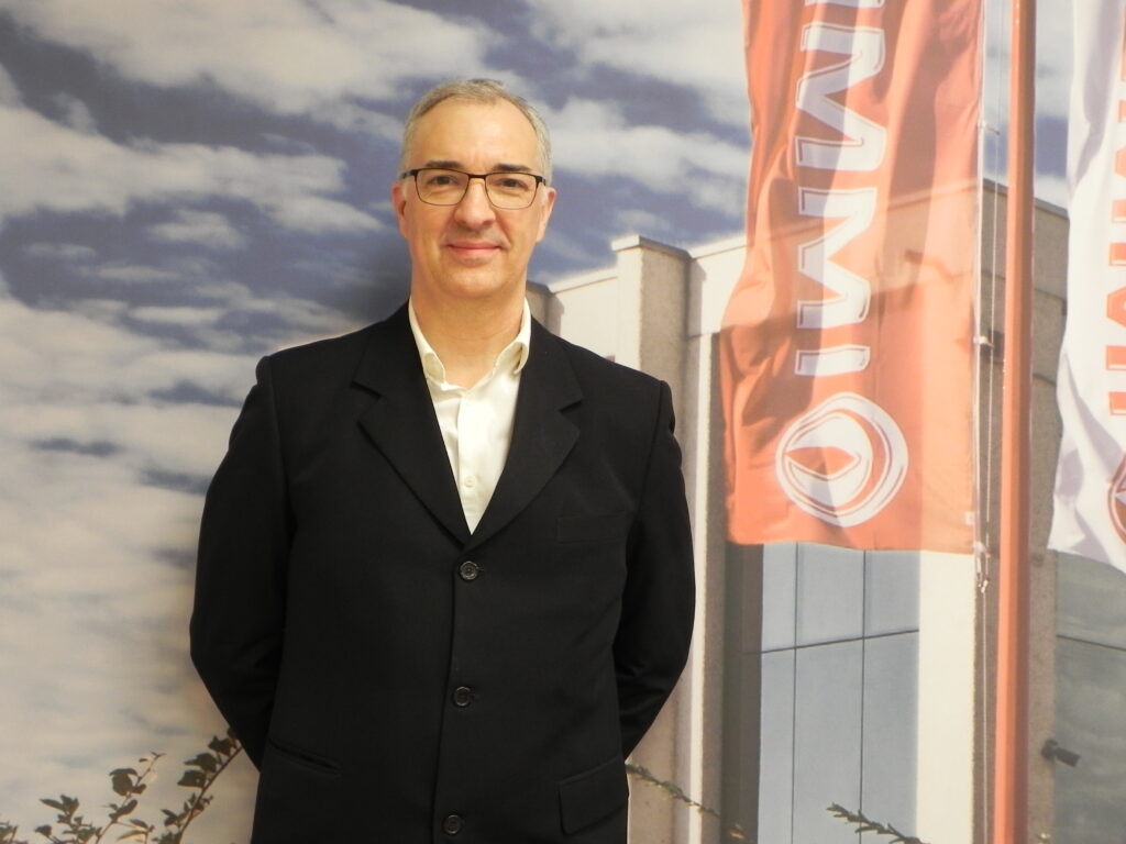 Carlos Saldaña, Director de Marketing Técnico de Immerspagna.