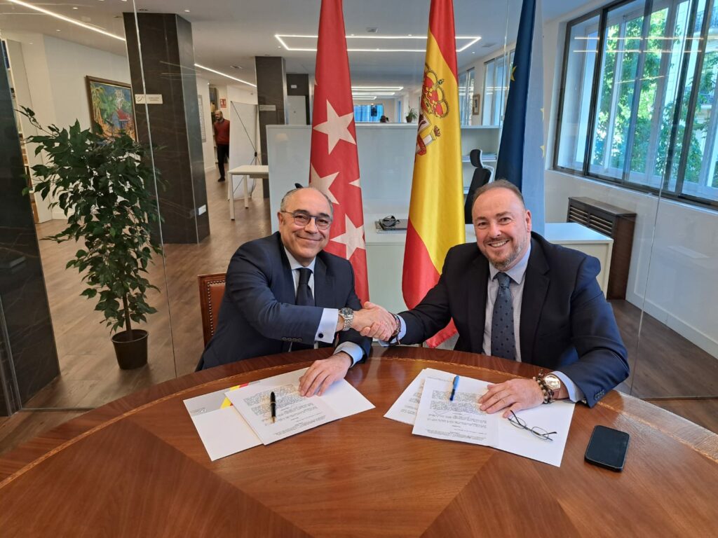 Firma Immerspagna y CONCOVI.